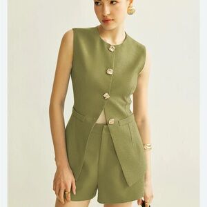 Commense Olive Green Sleeveless Set